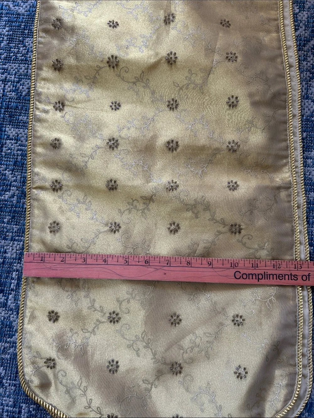 Vintage Gold Beaded Jacquard Table Runner with Tassels